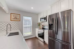 2720 Oak Trail, Carrollton, TX 75007 - Photo 3