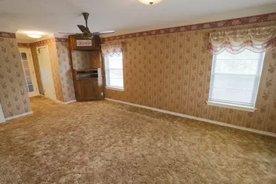 303 David Davis Drive, McGregor, TX 76657 - Photo 9