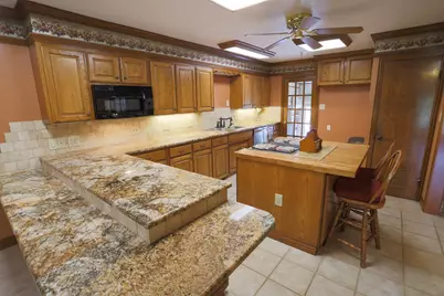 303 David Davis Drive, McGregor, TX 76657 - Photo 5