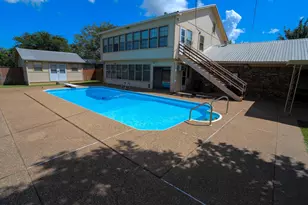 303 David Davis Dr, McGregor, TX 76657 - Photo 29