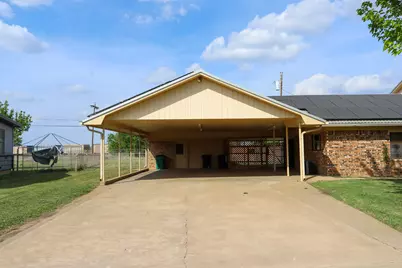 303 David Davis Drive, McGregor, TX 76657 - Photo 23