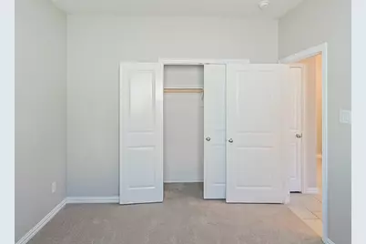 312 Emerald Creek Drive, Fort Worth, TX 76131 - Photo 11