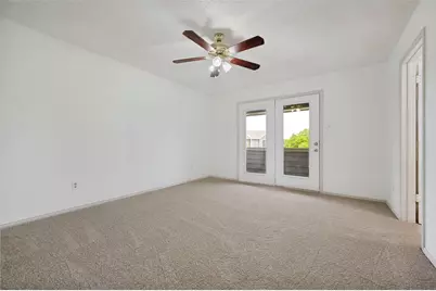 815 Ventura Park, Irving, TX 75061 - Photo 15