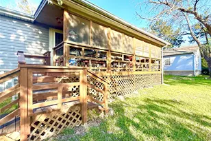 664 Quail Creek Cir, Pottsboro, TX 75076 - Photo 15