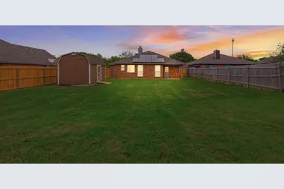 809 Mr Haney Drive, Midlothian, TX 76065 - Photo 9