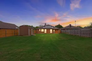 809 Mr Haney Dr, Midlothian, TX 76065 - Photo 9