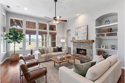 5204 Arbor Hollow Drive, McKinney, TX 75072 - Photo 3