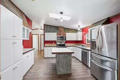 1461 Cr 320, Glen Rose, TX 76043 - Photo 13