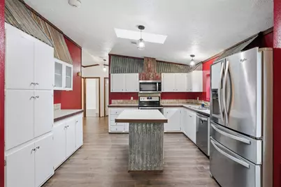 1461 Cr 320, Glen Rose, TX 76043 - Photo 11