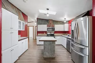 1461 Cr 320, Glen Rose, TX 76043 - Photo 11