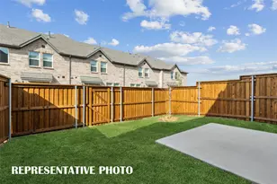 3720 Pierce Ln, Grand Prairie, TX 75052 - Photo 13