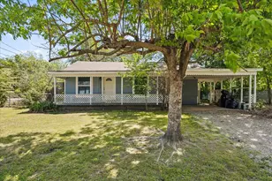 4203 Cordell St, Greenville, TX 75401 - Photo 3