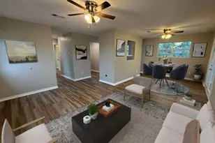 2304 Beverly Dr, Granbury, TX 76048 - Photo 5