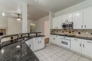 9229 Daystar Dr, Plano, TX 75025 - Photo 7