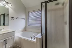 9229 Daystar Dr, Plano, TX 75025 - Photo 17