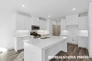 3718 Pierce Ln, Grand Prairie, TX 75052 - Photo 5