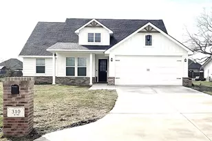 310 W Tate St, Robinson, TX 76706 - Photo 17