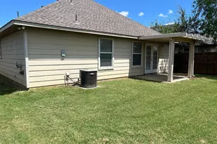 10524 Flagstaff Run, Fort Worth, TX 76140 - Photo 3