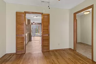 604 Baker Dr, Hurst, TX 76054 - Photo 7