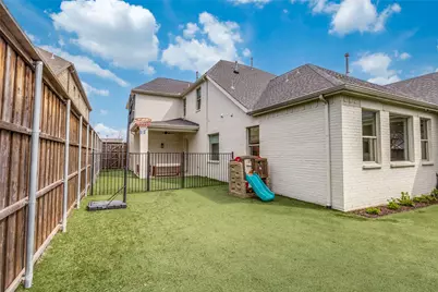 7533 Garonne Street, Dallas, TX 75231 - Photo 29