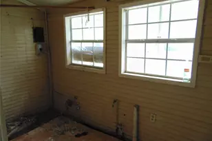 222 W Ohio Ave, Dallas, TX 75224 - Photo 11