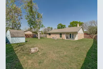 1108 Briar Court, Benbrook, TX 76126 - Photo 23