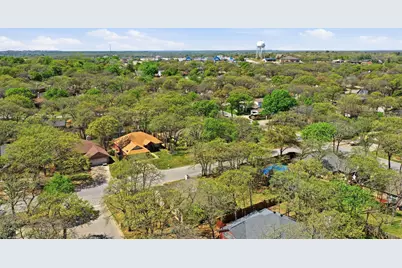 705 Oak Park Drive, Azle, TX 76020 - Photo 7