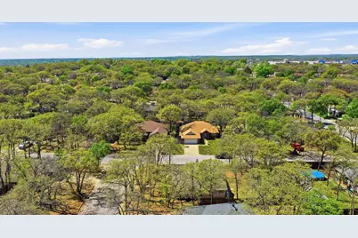 705 Oak Park Drive, Azle, TX 76020 - Photo 29