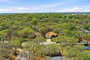 705 Oak Park Dr, Azle, TX 76020 - Photo 29