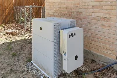 705 Oak Park Drive, Azle, TX 76020 - Photo 37