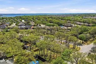 705 Oak Park Dr, Azle, TX 76020 - Photo 31