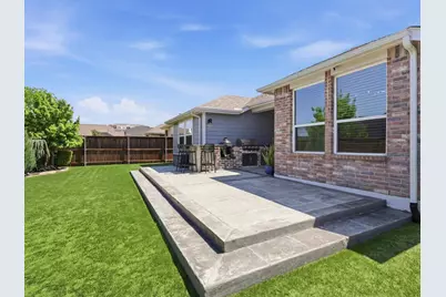 313 Stableford Street, Celina, TX 75009 - Photo 3