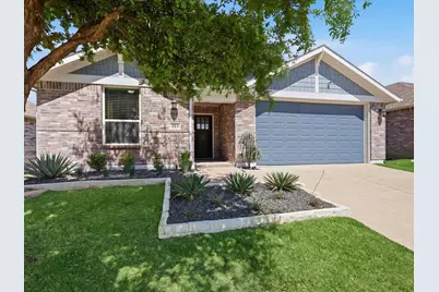 313 Stableford Street, Celina, TX 75009 - Photo 3