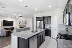 313 Stableford St, Celina, TX 75009 - Photo 9