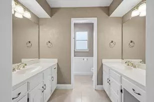 508 Country Green Ln, Arlington, TX 76011 - Photo 21