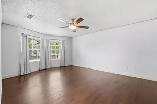 508 Country Green Ln, Arlington, TX 76011 - Photo 19