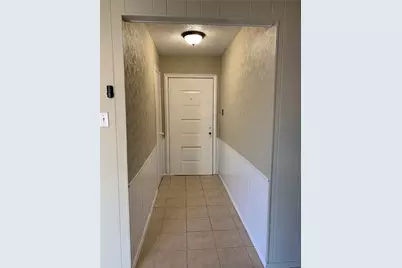 5410 Kings Manor Drive, Lake Dallas, TX 75065 - Photo 15