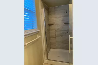 5410 Kings Manor Drive, Lake Dallas, TX 75065 - Photo 11