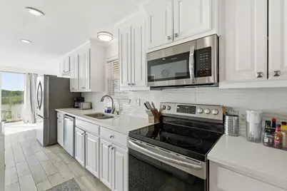 732 Blue Fathom Drive, Runaway Bay, TX 76426 - Photo 5