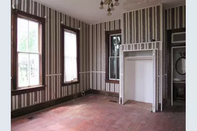 311 Craig Street, Hillsboro, TX 76645 - Photo 11