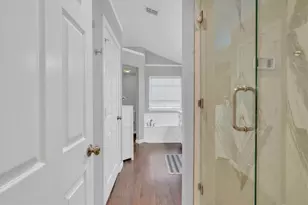 3317 Greenglen Cir, Carrollton, TX 75007 - Photo 35