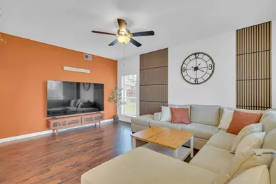 3317 Greenglen Circle, Carrollton, TX 75007 - Photo 7