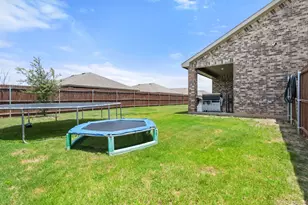 15111 Athena Dr, Dallas, TX 75253 - Photo 33