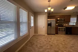 909 Panhandle St, Denton, TX 76201 - Photo 9