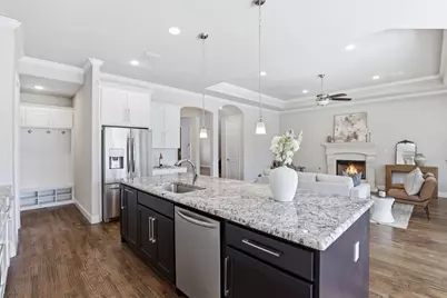 318 Creekview Terrace, Aledo, TX 76008 - Photo 11