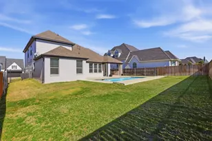 318 Creekview Terrace, Aledo, TX 76008 - Photo 37