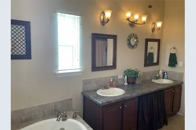 394 Emerald Glenn Lane, Pilot Point, TX 76258 - Photo 15