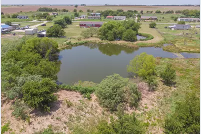 394 Emerald Glenn Lane, Pilot Point, TX 76258 - Photo 3