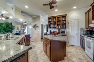 394 Emerald Glenn Ln, Pilot Point, TX 76258 - Photo 7