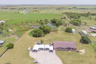 394 Emerald Glenn Ln, Pilot Point, TX 76258 - Photo 19